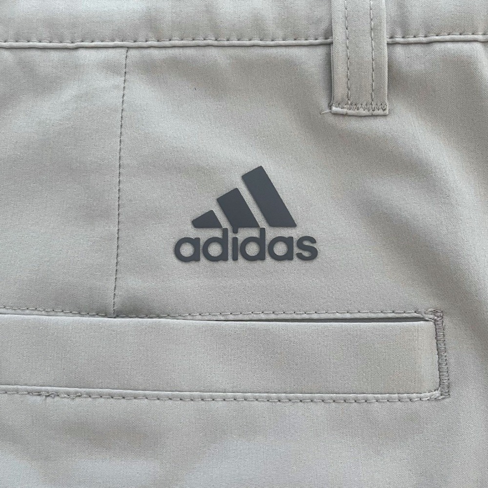 Adidas Mens Ultimate 365 Golf Shorts 40 Light Grey 10" Performance Stretch UPF - Picture 5 of 5